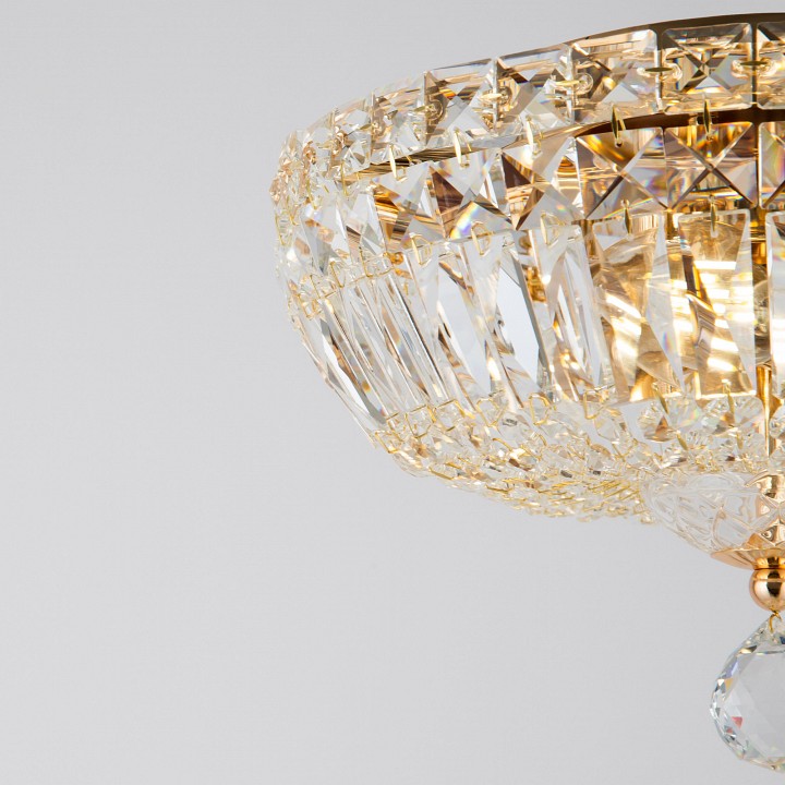 Потолочная люстра Maytoni Basfor DIA100-CL-03-G