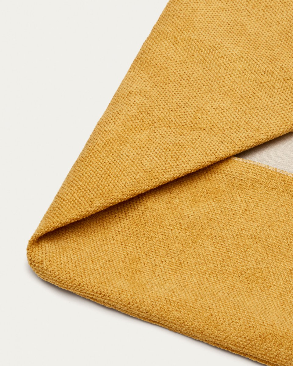 Bowie cover for large bed for pets in mustard
